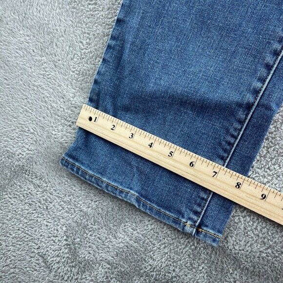 Levis Womens Slight Curve Classic Straight Leg Jeans 14/32 Blue Denim 3527 - Picture 8 of 10